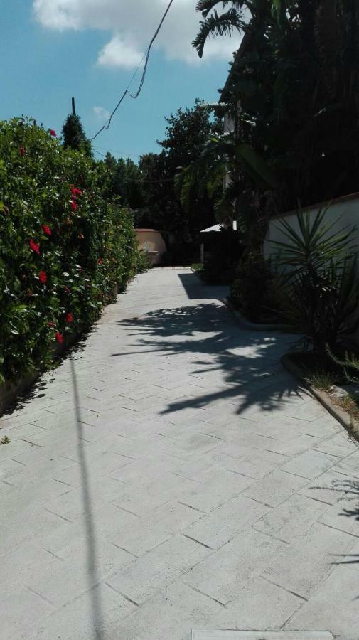 Villa Antonella Rooms Mondello Palermo Exterior foto